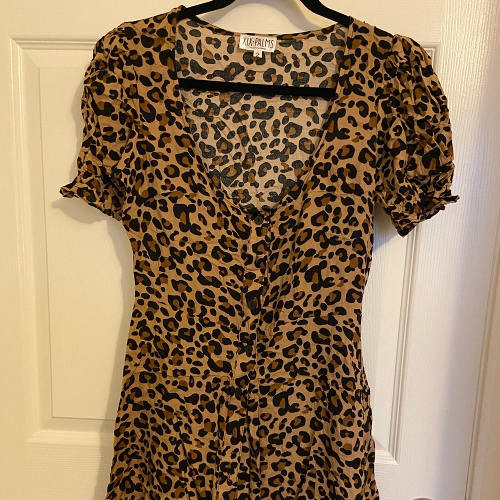 Short playful cheetah dress - NEW
